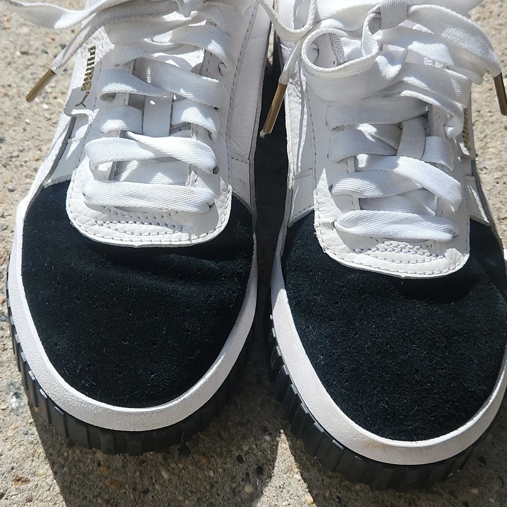 Puma Suede and leather sneakers sz 7 - Picture 4 of 8